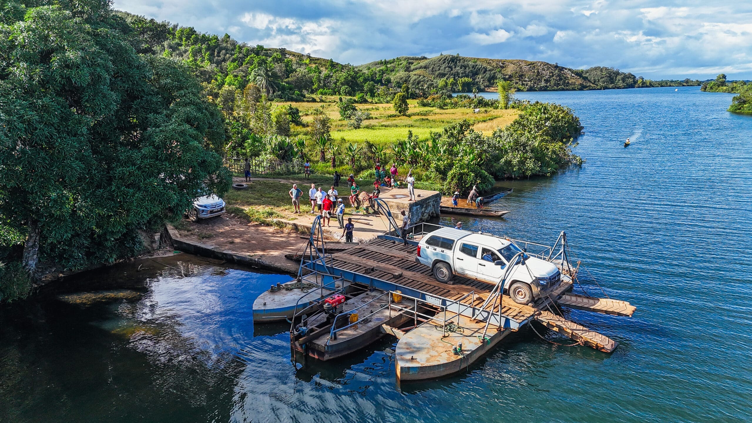 Rugged pioneer route through South Madagascar